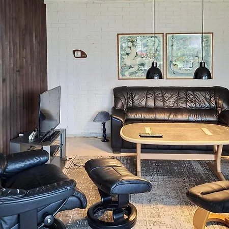 6 Person In * سكاغن